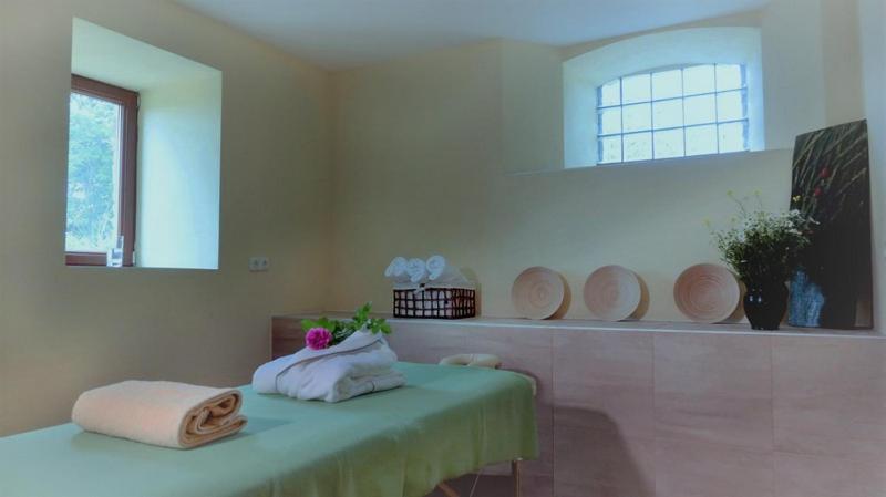 Kowalowe Skaly Spa&More เยเลเนียกูรา ภายนอก รูปภาพ